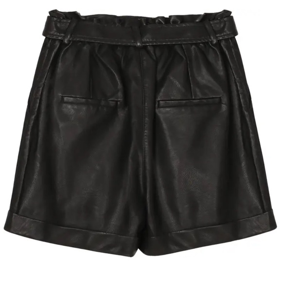 NWT Faux Leather Belted Shorts - Picture 2 of 8